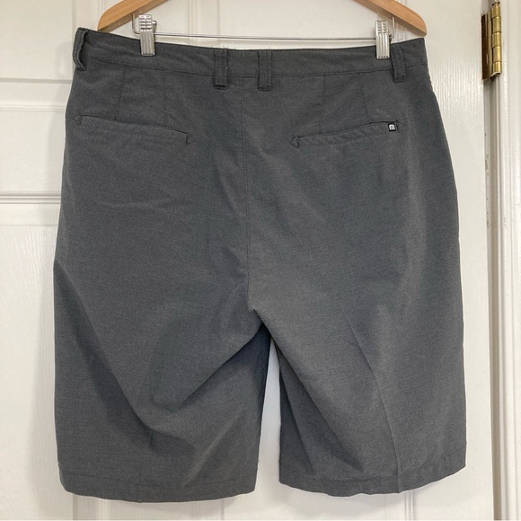 Travis Mathew Men's Gray Shorts Strech Pockets Performance size 36 - Picture 2 of 13